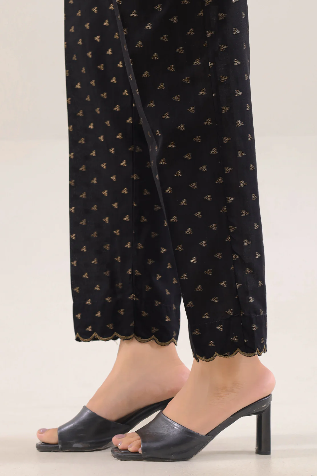 Cotton Jacquard Pants - Image 4