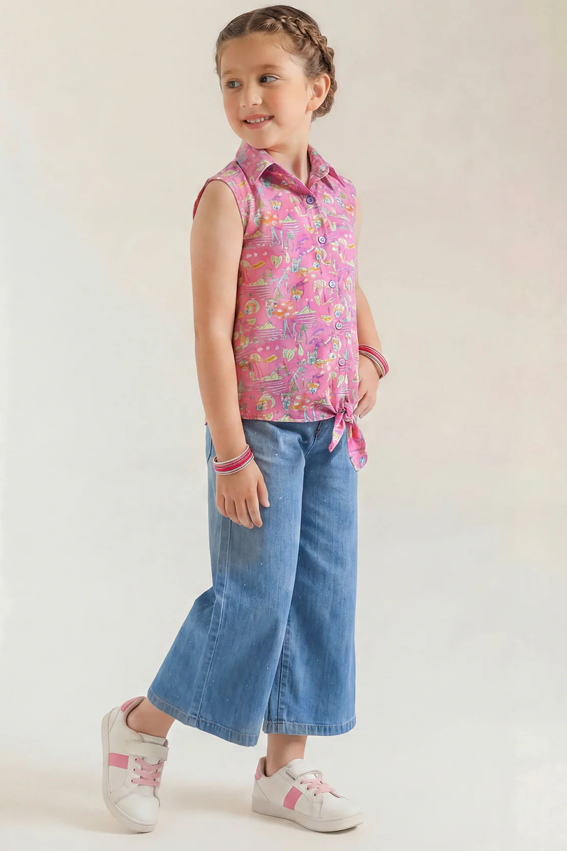 Stitched Cotton Dobby Printed Sleeveless Collared Shirt With Front Knot For Kids - Image 3